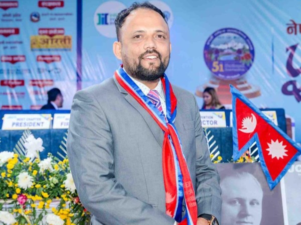 थानेश्वर अर्याल अच्युत:  एक स्वतन्त्र सोचका पात्र